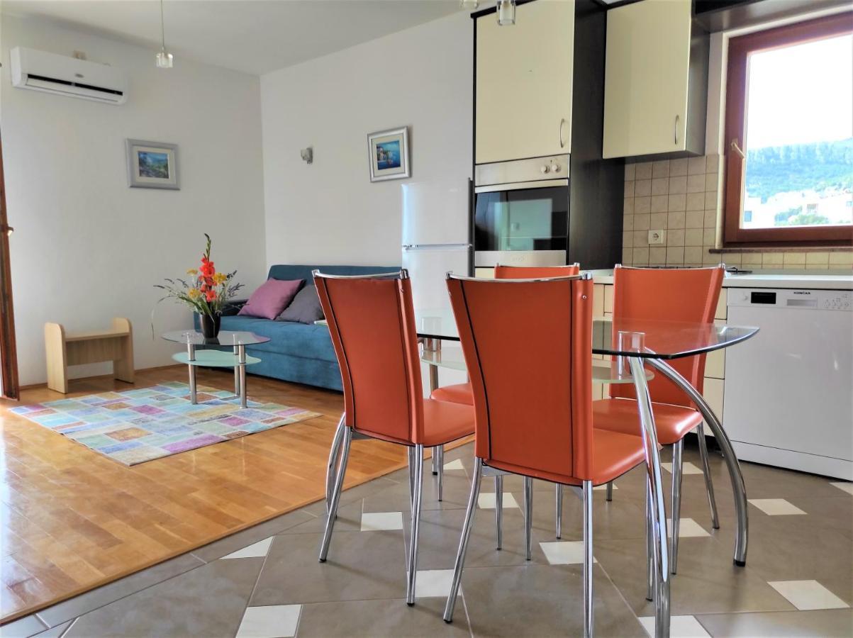 Apartment Biokovo Макарска Экстерьер фото