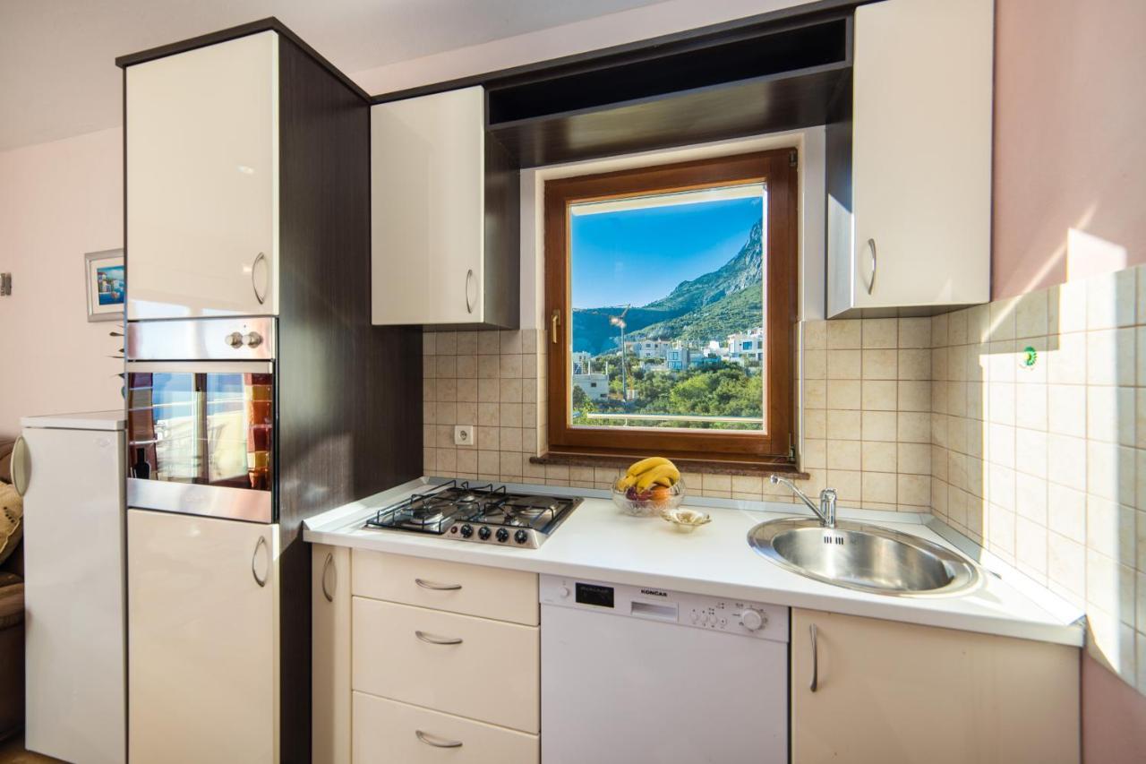 Apartment Biokovo Макарска Экстерьер фото