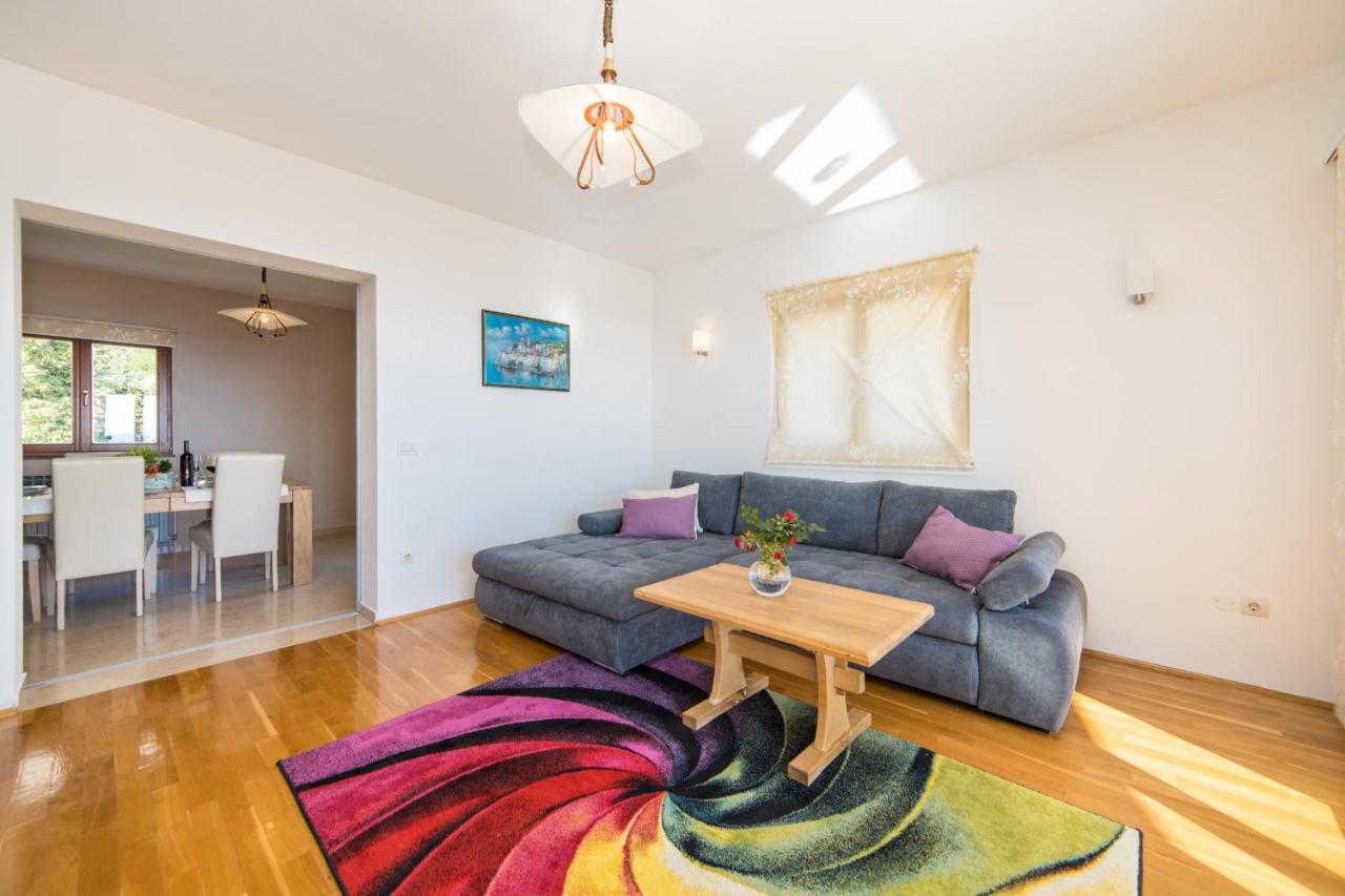 Apartment Biokovo Макарска Экстерьер фото